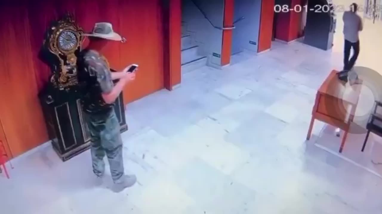 Meião e chinelo, são agentes?