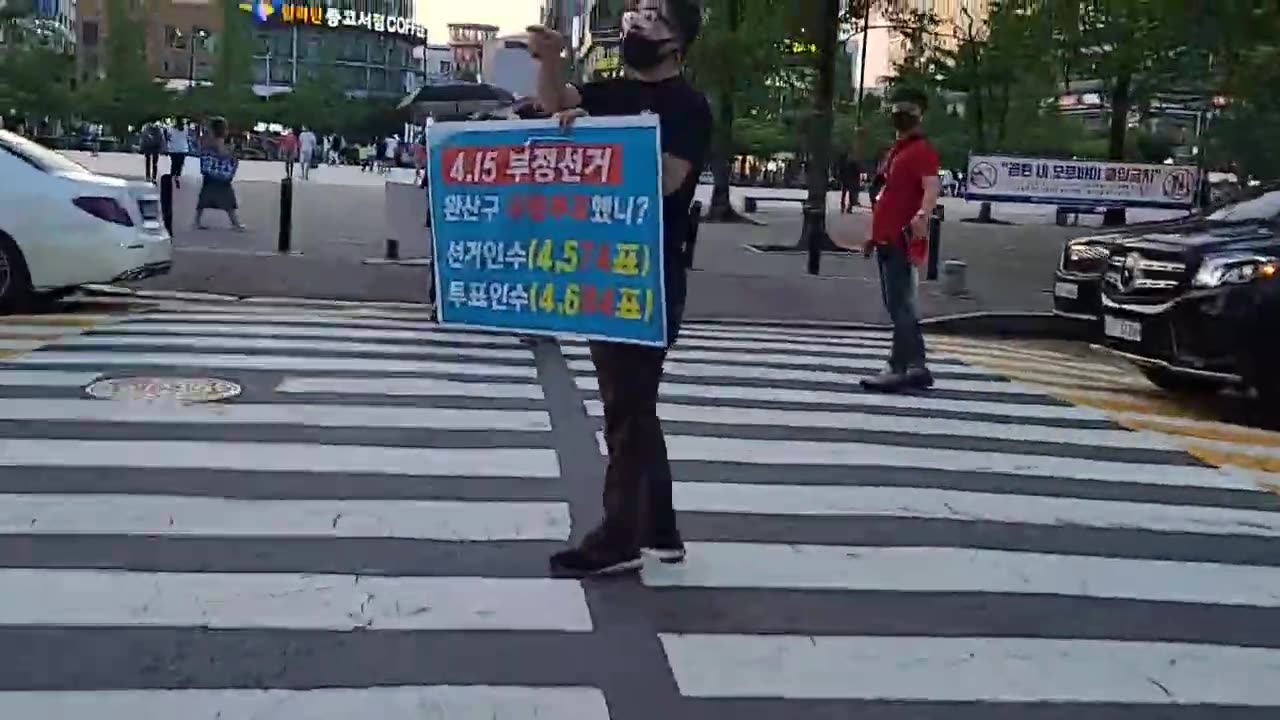 20200703_V3_S01(sF6hdvGCa1k)일요일에 열린 일산 라페스타 블랙시위 거리행진, 온 국민이 사기당한 선거