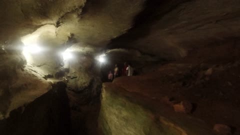 EXPLORING RICKWOOD CAVERNS