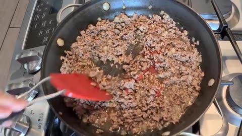 Meat Pies Using Canned Biscuits