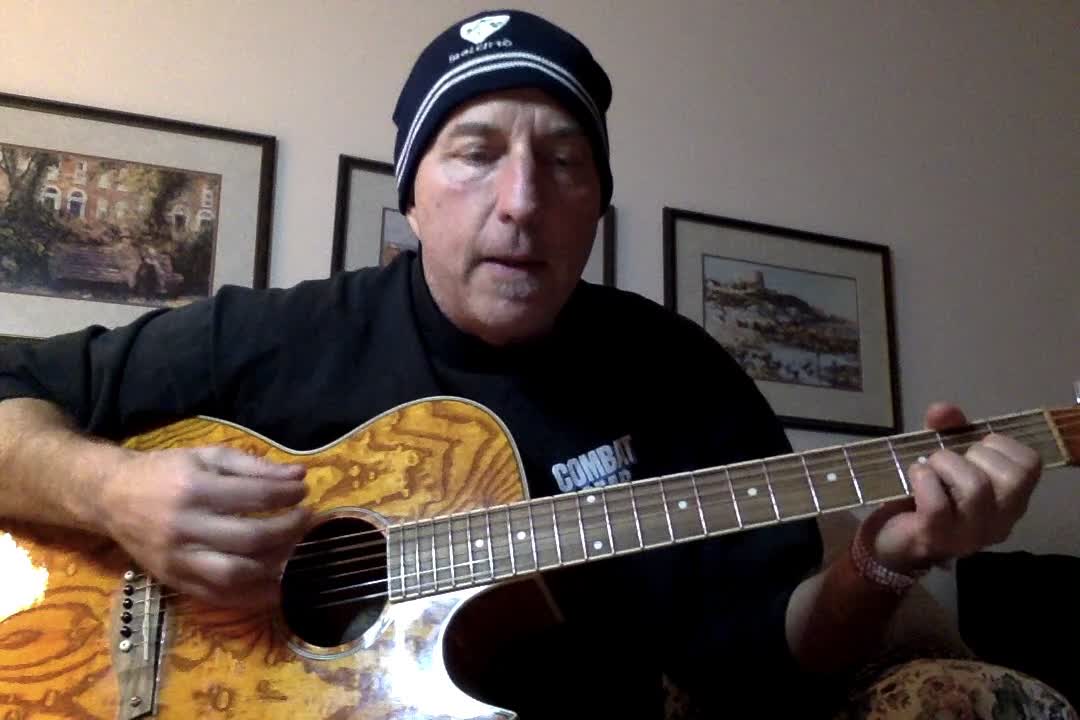 I Bought A New Travel Guitar!