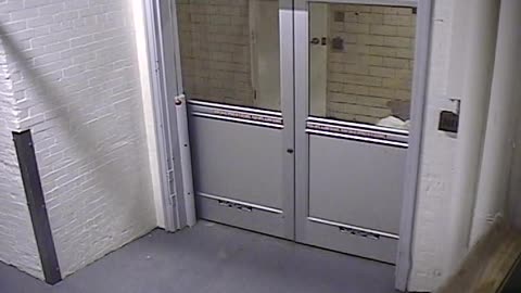 5501LHOBBALoadingDockEast_2021-01-06_01h20min00s787ms.mp4