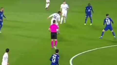 Kante destroyed kross Real madrid Vs Chelsea