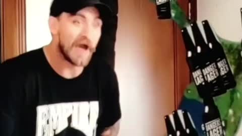 LIQUID GOLD from north to south Johnny's got a message