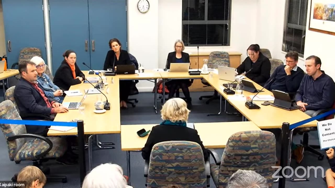 Fluoride Poisoning Discussed at Cambridge Community Board, New Zealand