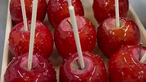 Candy apple