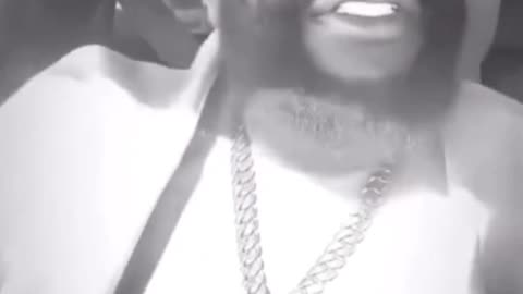 Rick Ross wants to sign Kanye West for his new album