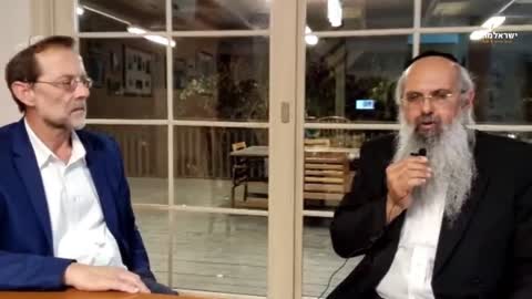 הרב אורי סופר בראיון אצל משה פייגלין - עדויות פגיעה מהזריקות