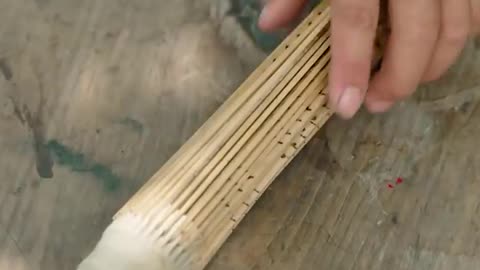 The fascinating process behind building an umbrella ☔