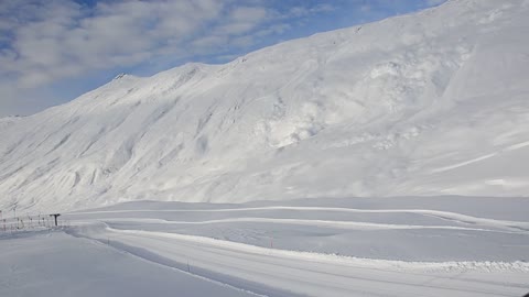 Lawinensprengung in Belalp (VS, Schweiz)