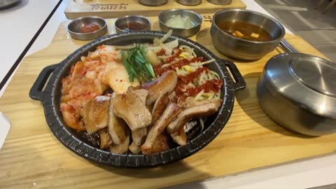 Samgyeopsal, the most famous food in Korea