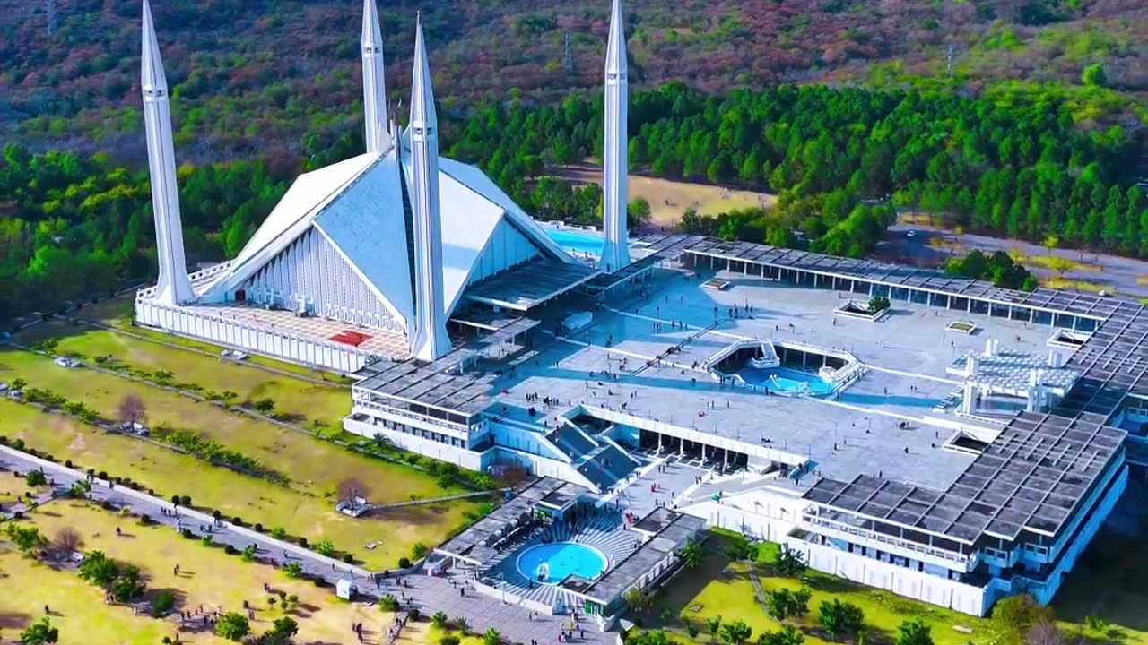 World most beautiful Faisal mosque in Pakistan