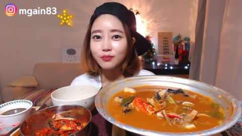 Mukbang with spicy seafood