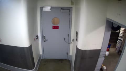 6128RHOBSBRSBST4Stairwell4_2021-01-05_23h20min01s147ms.mp4