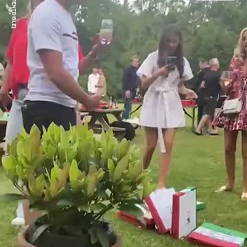 Why would she even do that? 😬😬