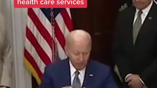 Pres. Biden signs executive order on abortion access nationwide