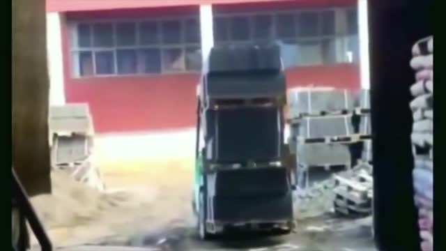 Epic Forklift Driver Fails!