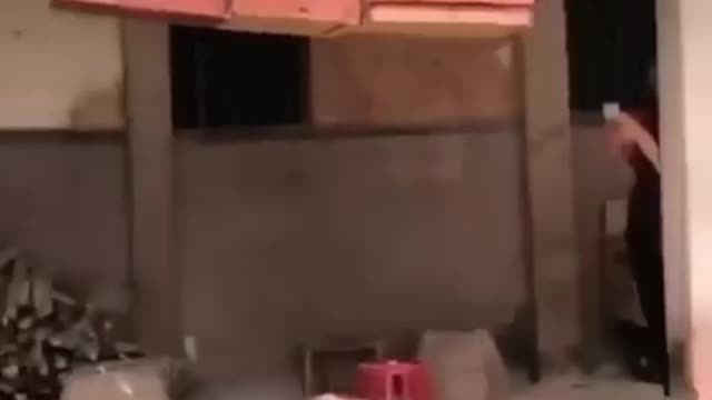 A man play Real life Mario game 🤣😂|funny video 🤣😂
