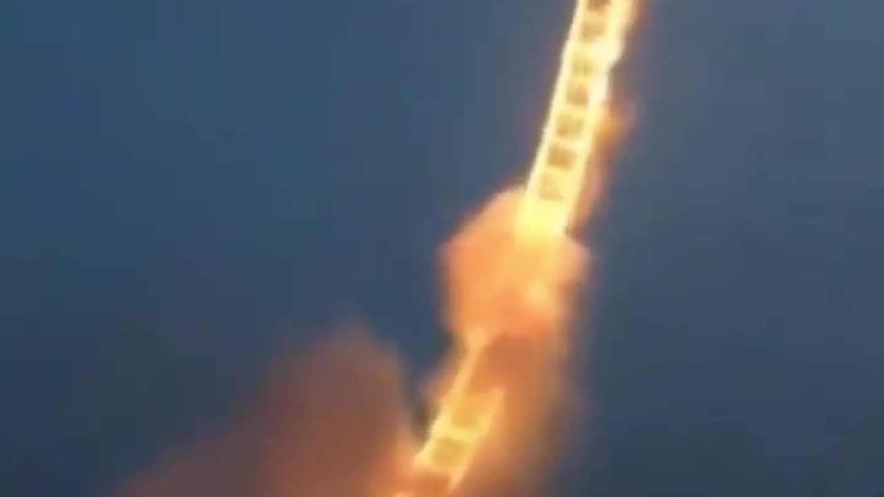 A Chinese artist creates stunning 1,650ft ladder in the sky with fireworks for his grandmother