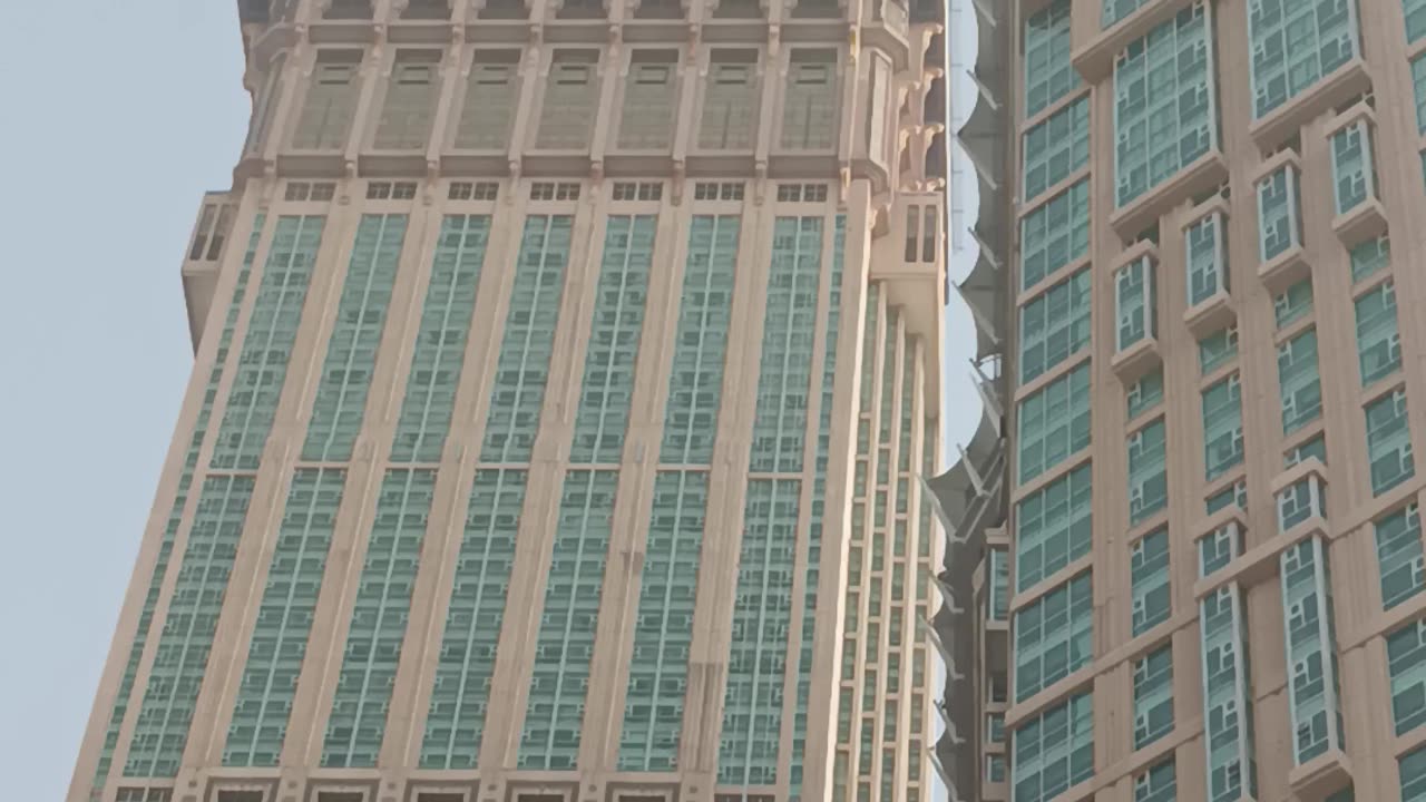 Makkah mukarma clock tower