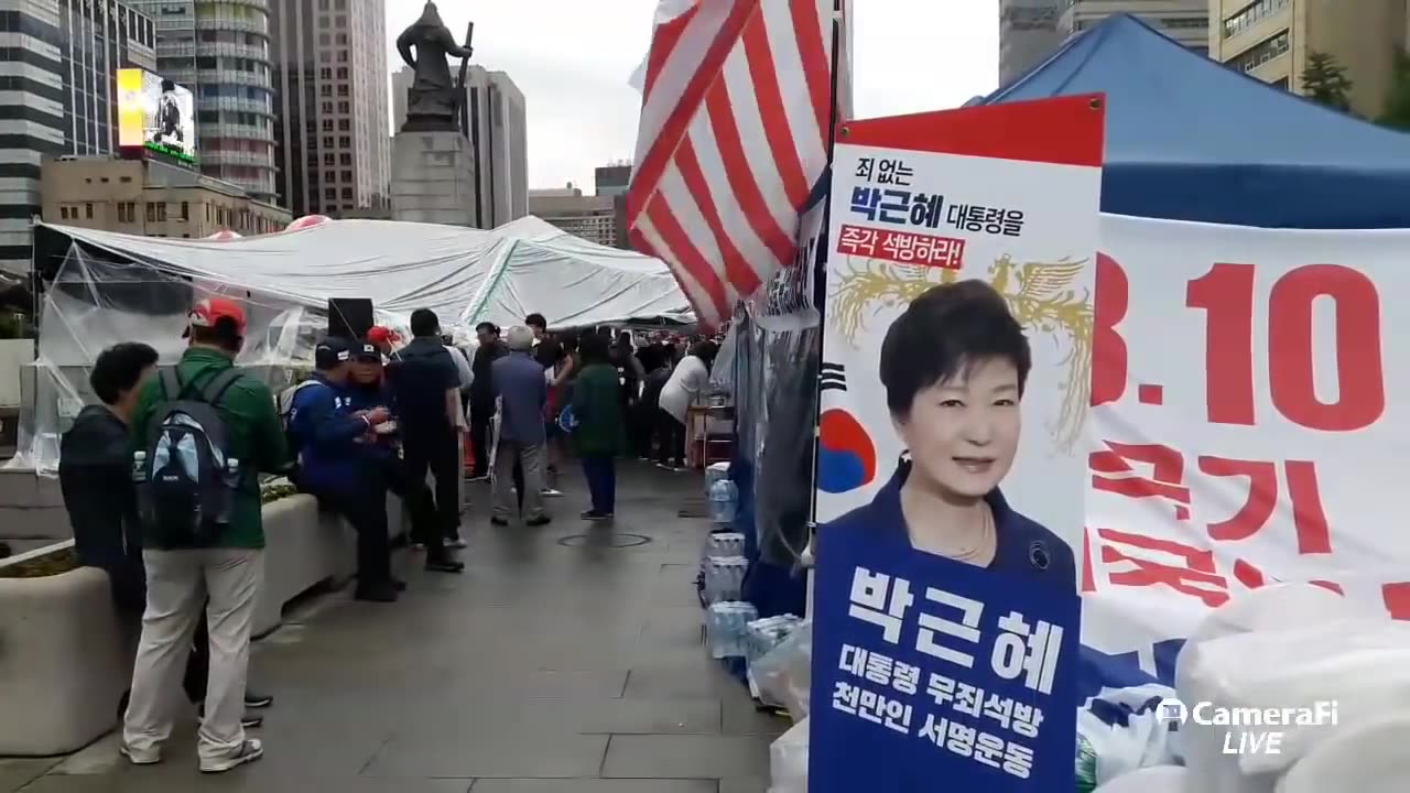 20190521_V3_S05(N8AYHue-34E)광화문 애국텐트에 힘을 실어주는 까마귀의 까!까!까! 5.18의 진실을