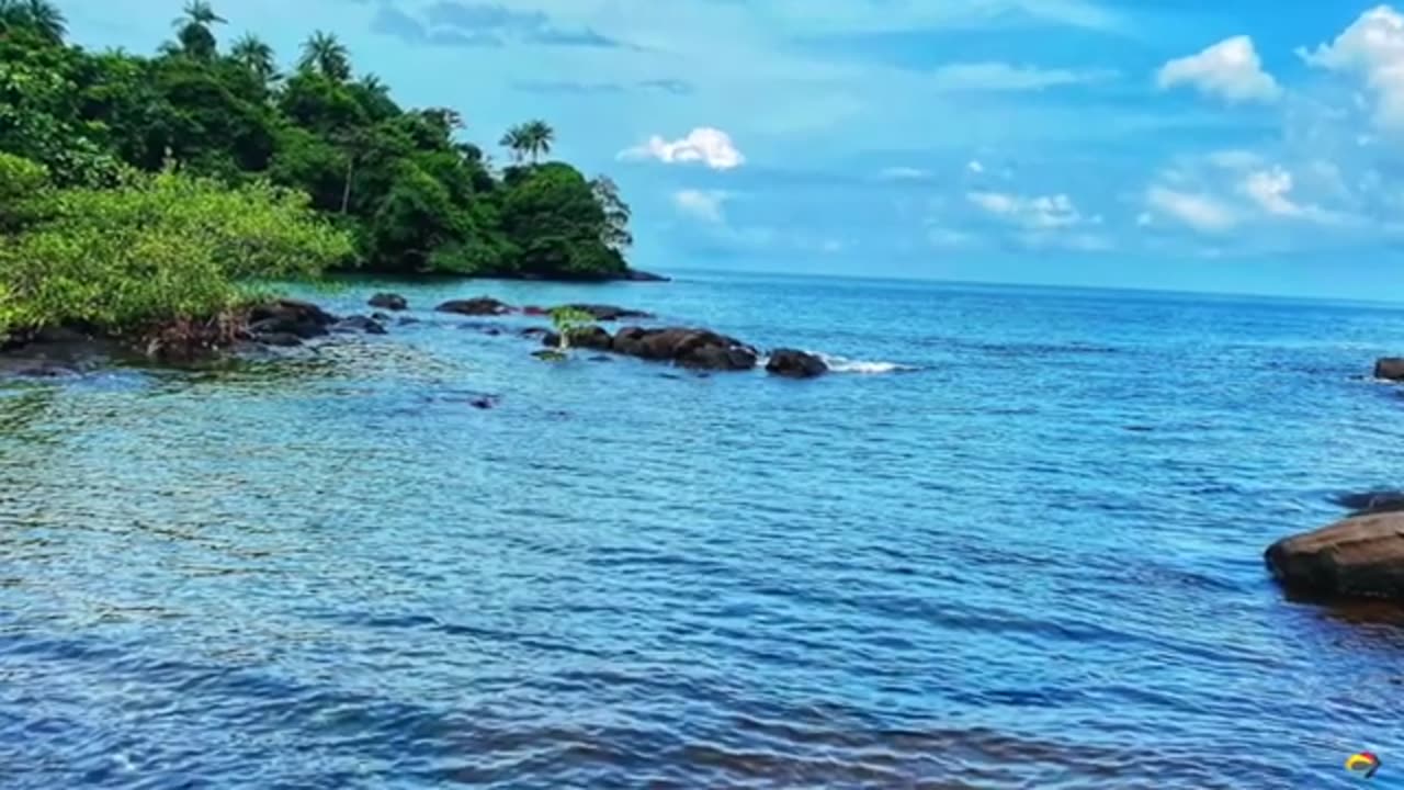 One of the World's Most Lovely Sea shores is in Freetown, Sierra Leone