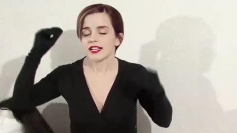 American Short Funny Clip - Must Watch - What a funny and hot video
