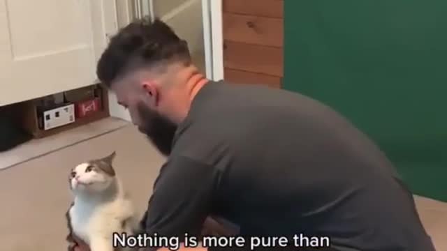He’s like,”Ups Dad, ups!” 🥰🥰🥰