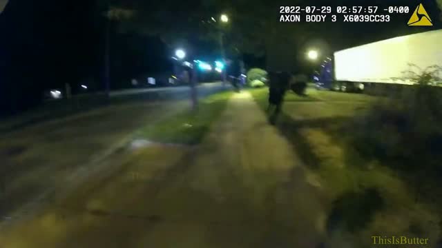 Akron officer shoots suspect after deadly bar shooting