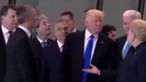 ĐÂY LÀ CÁI NHÌN "MỸ ƯU TIÊN"❗️VÀ CÁI KIA 🇺🇸THAT IS THE AMERICA FIRST LOOK LIKE❗️