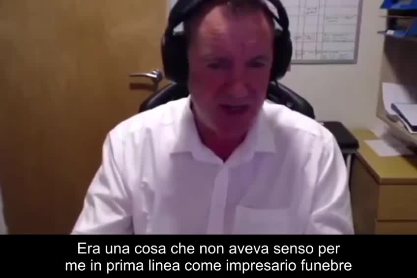 Ascoltate bene cosa dice questo impresario di pompe funebri!