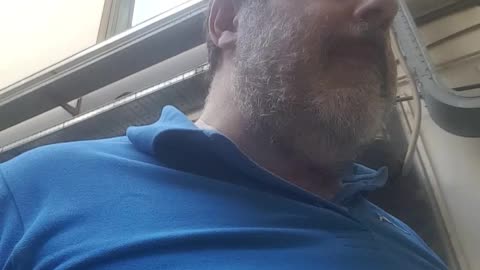 Appena alzato dal doloreUU