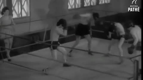 4 guys blind fighting