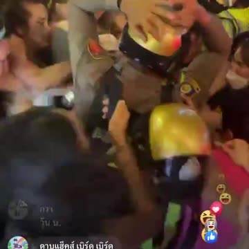 Bangkok, Thailand — On March 4, a mass transsexual turf war broke out on Sukhumvit