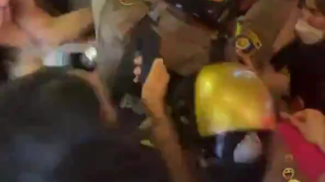 Bangkok, Thailand — On March 4, a mass transsexual turf war broke out on Sukhumvit