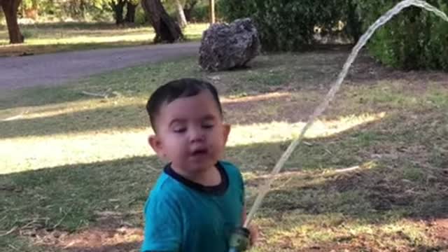 Baby funny video and baby products in discraption