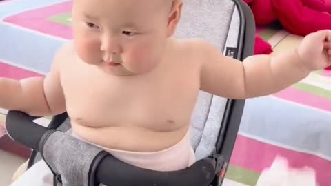 Baby funny video 🤣🤣