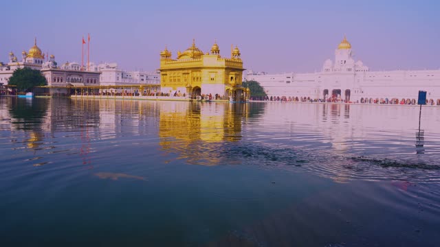 World's Largest Religious place - Golden Temple