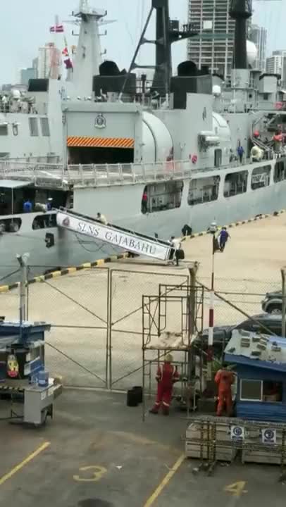 Footage emerges said to be of President Rajapakse fleeing Sri Lanka aboard a Navy Vessel