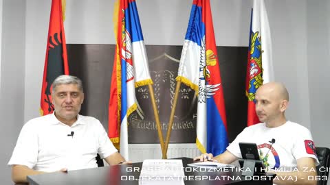 Depresivan zbog ginekomastije (Miroljub Petrović)