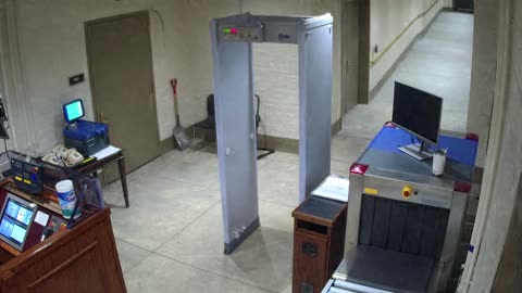 5133CHOBBAGarageScreening2_2021-01-06_18h38min10s600ms.mp4