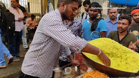 Breakfast Rush in Nagpur Speedy Guy serving Poha