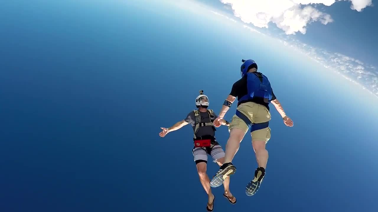 Skydiving over the Bahamas - Best jumps of 2018-13