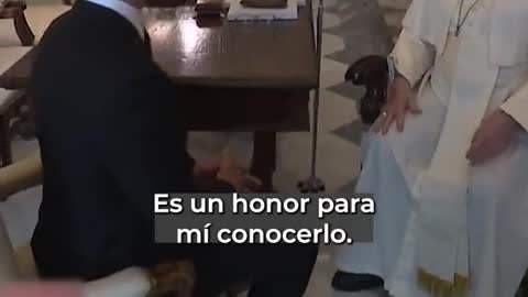 Papa Francisco recibe al gobernador del Estado de México, Alfredo Del Mazo, en el Vaticano.