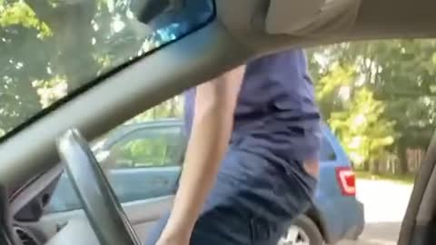 Horn Won't Quit Honking