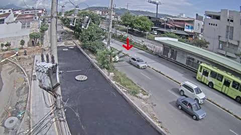 Capturada banda que atracaba en carros de lujo