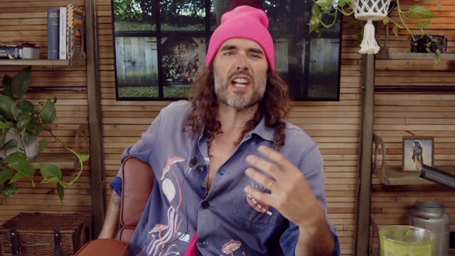 Russell Brand: THIS Is What The Queen Doesn’t Want You To Know - 7 June 2022