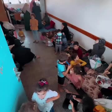 ►✝️☦️ 🇵🇸🔴Children in shelters for displaced people in the Gaza Strip