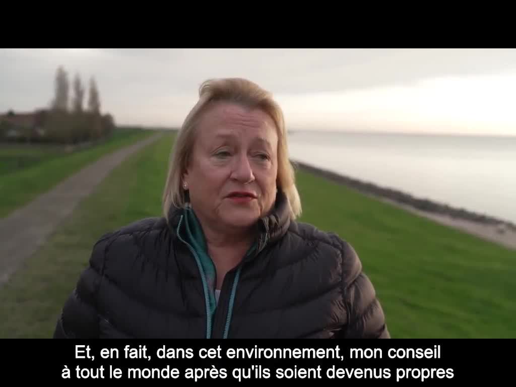 Planet Lockdown : Une promenade avec Catherine Austin Fitts (extrait) (VOST)