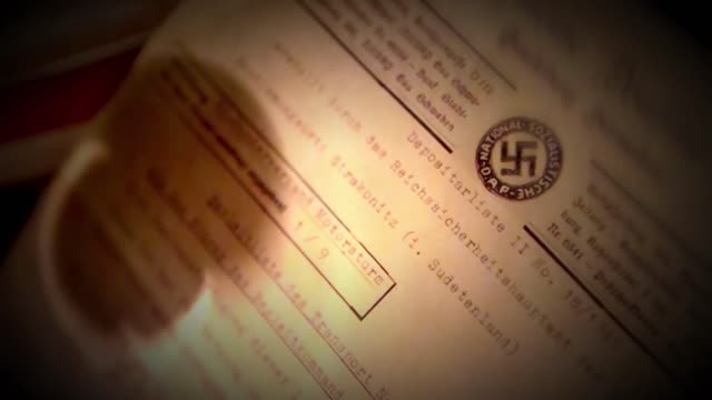 Il mistero oscuro dell'occultismo nazista | Tempio nazista del destino DOCUMENTARIO Per scoprirlo, viaggiamo all'interno di un'oscura fortezza pagana nel cuore del Terzo Reich: il Tempio nazista del destino.